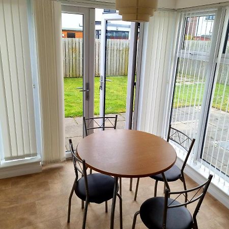 Modern 3 Bedroom Semi Detached Home Limavady Exterior foto